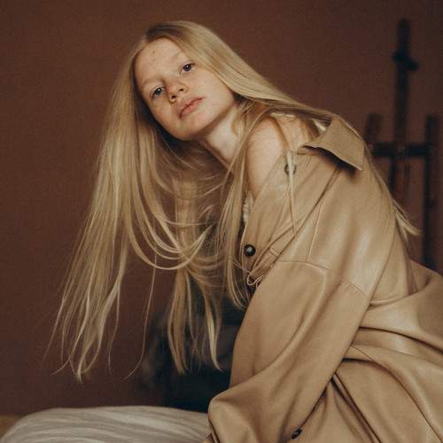 Photo #10413658