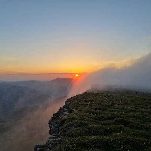 Photo #10431213