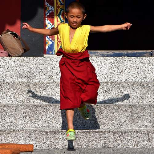 The flying monk!