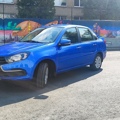 Photo #10484175