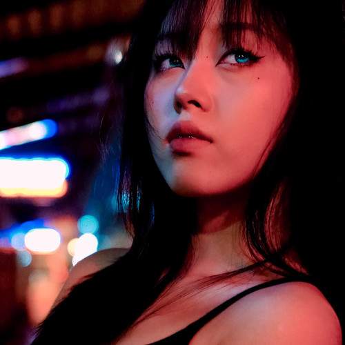 Look at her eyes