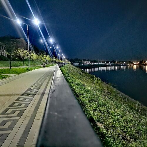 Photo #10631878
