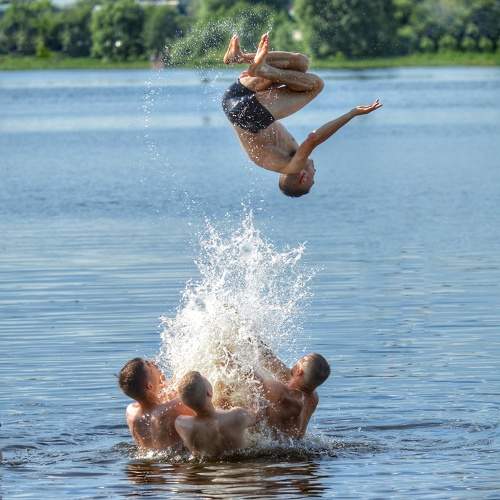 Photo #10649928