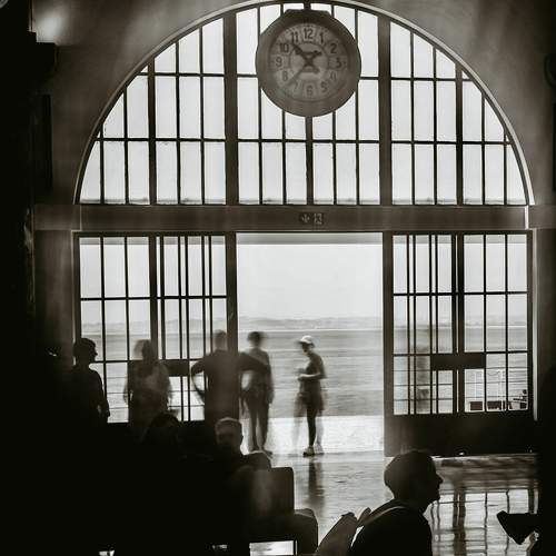 Waiting hall