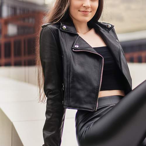 Photo #10716400
