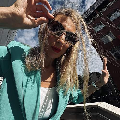 Photo #10770951