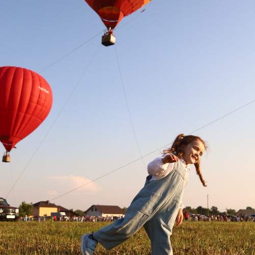 Photo #10776929