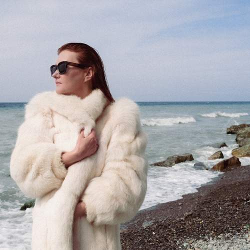 Photo #10780331
