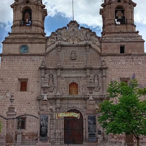 Photo #10815940