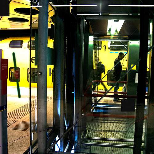 Yellow 1, Rotterdam Station