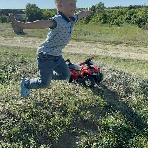Photo #10831574