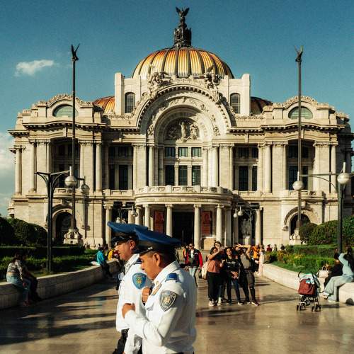 Photo #10841066
