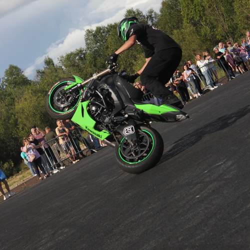Photo #10904085