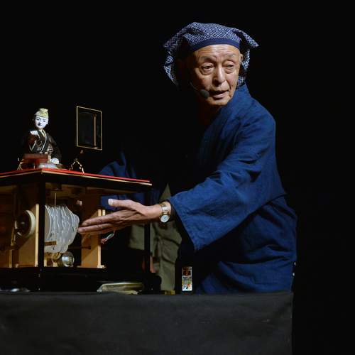 Мастер игрушек