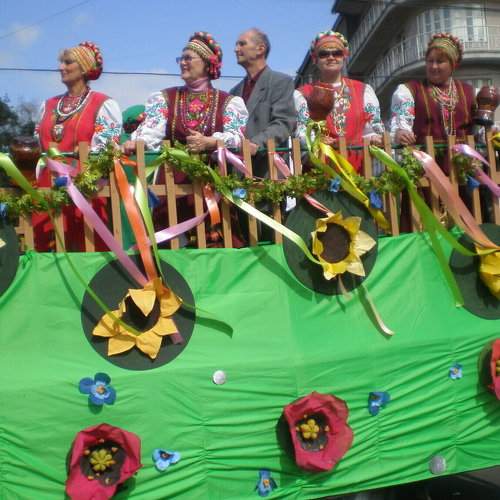 Уличные артисты