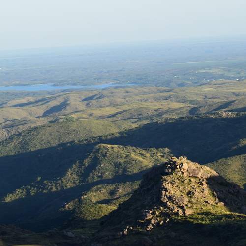 Montaña de día