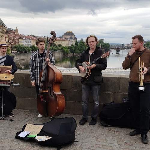 Photo #11018056