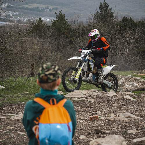 Photo #11050496