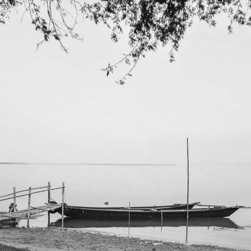 A black and white canvas