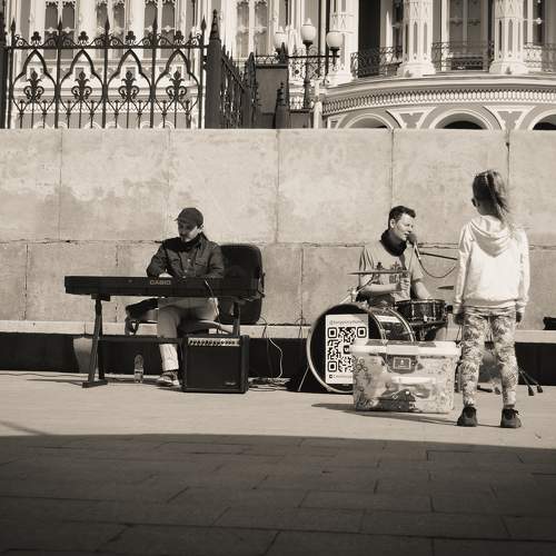 Photo #11067227