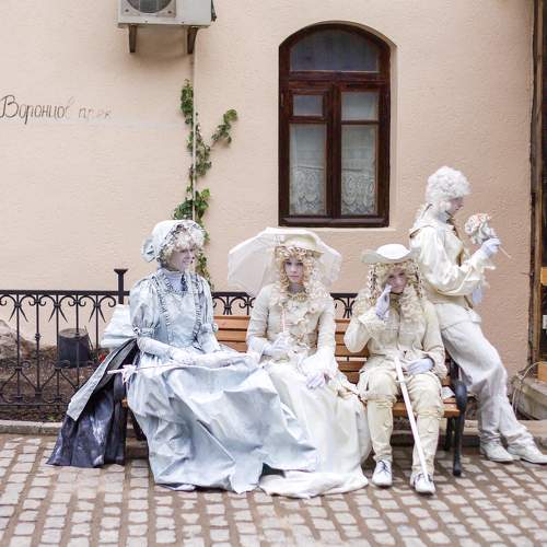 Photo #11100446