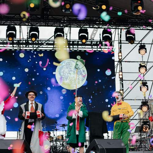 Photo #11106392