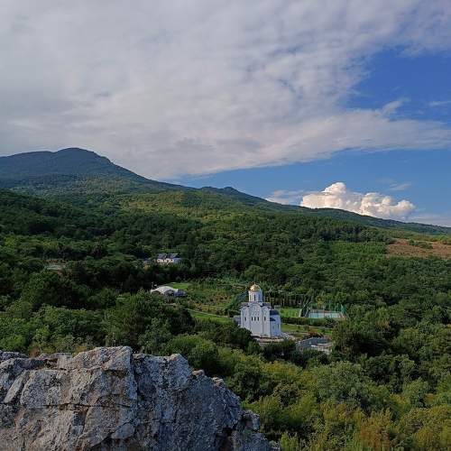 Краснокаменка.