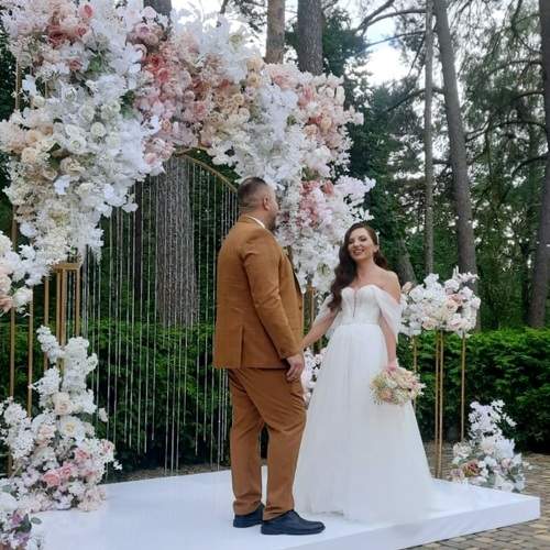 Photo #11273266