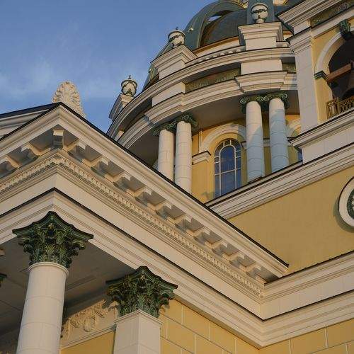 Многообразие форм