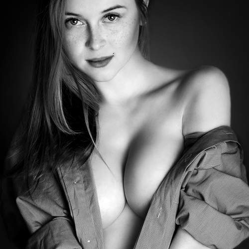 Photo #11388942
