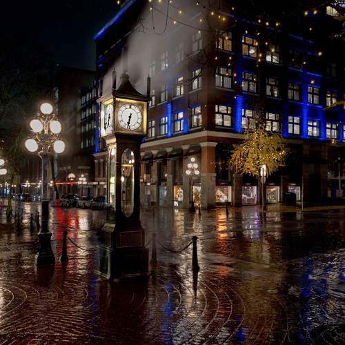 Steam clock