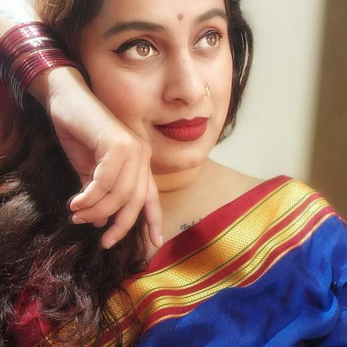 Mommy's Saree