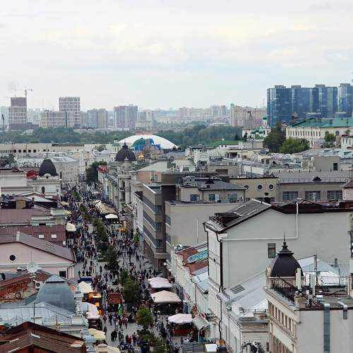 Взмывая над городом