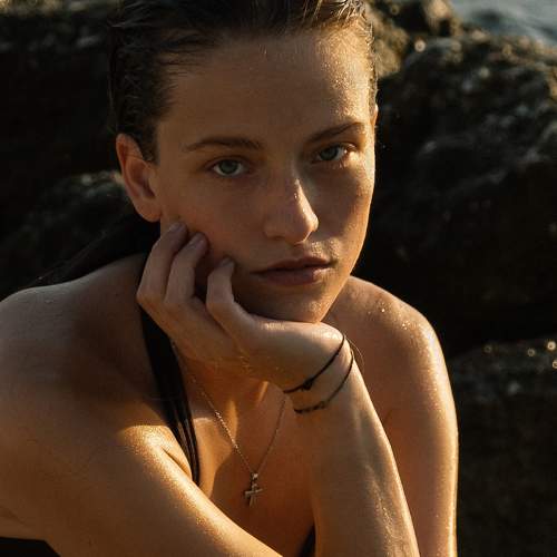 Tara on the beach