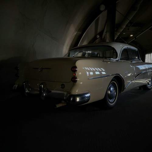 Photo #11741053