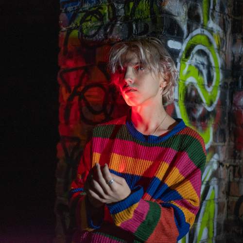 Photo #11749891