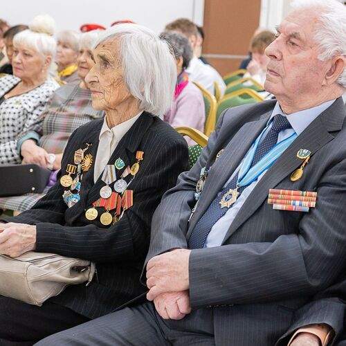Photo #11806458