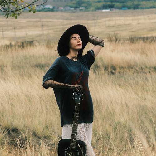 Photo #11831243