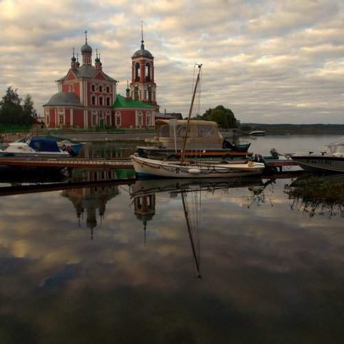 Утро на Плещеевом озере