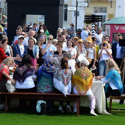 Photo #11913355