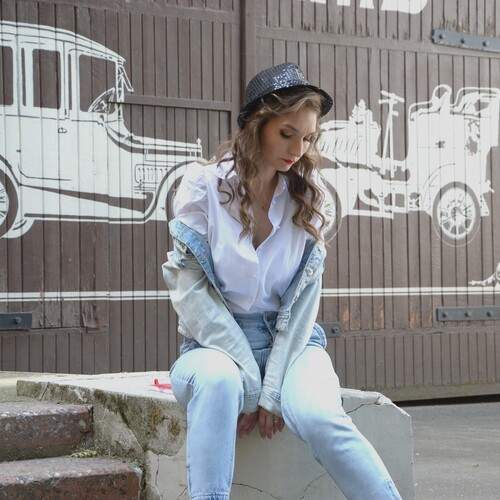 Photo #11921644