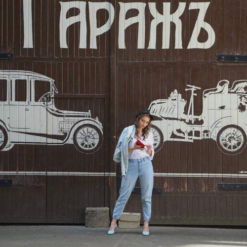 Photo #11925865