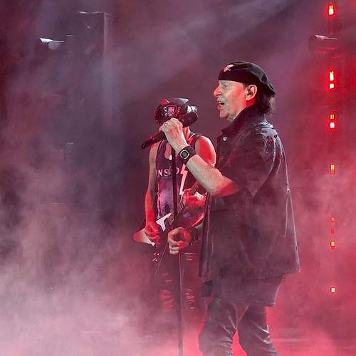 Photo #11935843