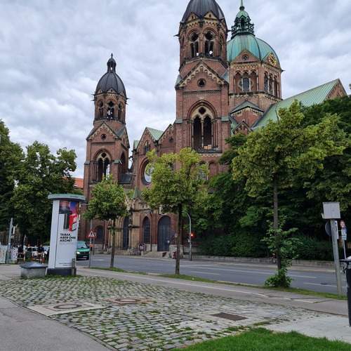 Photo #11939243