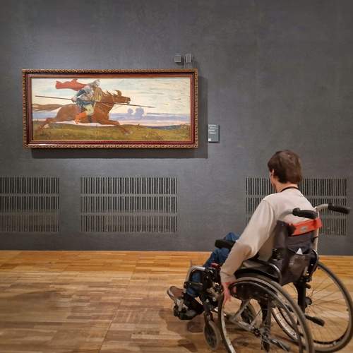 Photo #11947036