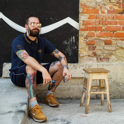 Photo #11966179