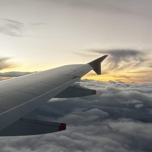 VOLANDO
