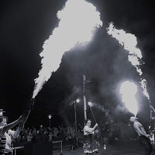 Photo #12027879