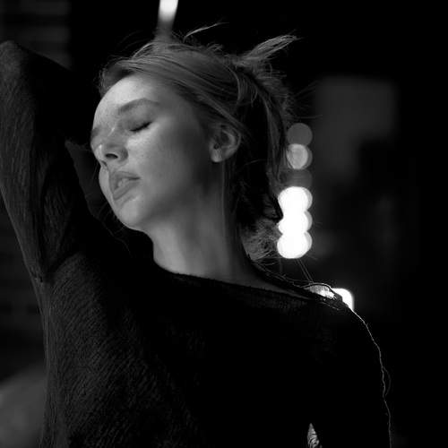 Photo #12038016