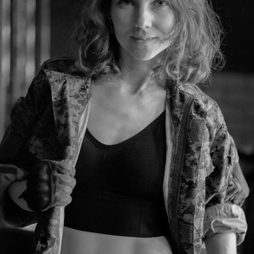 Photo #12040251
